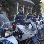 Дорога под присмотром: петербургские мотополицейские открыли сезон